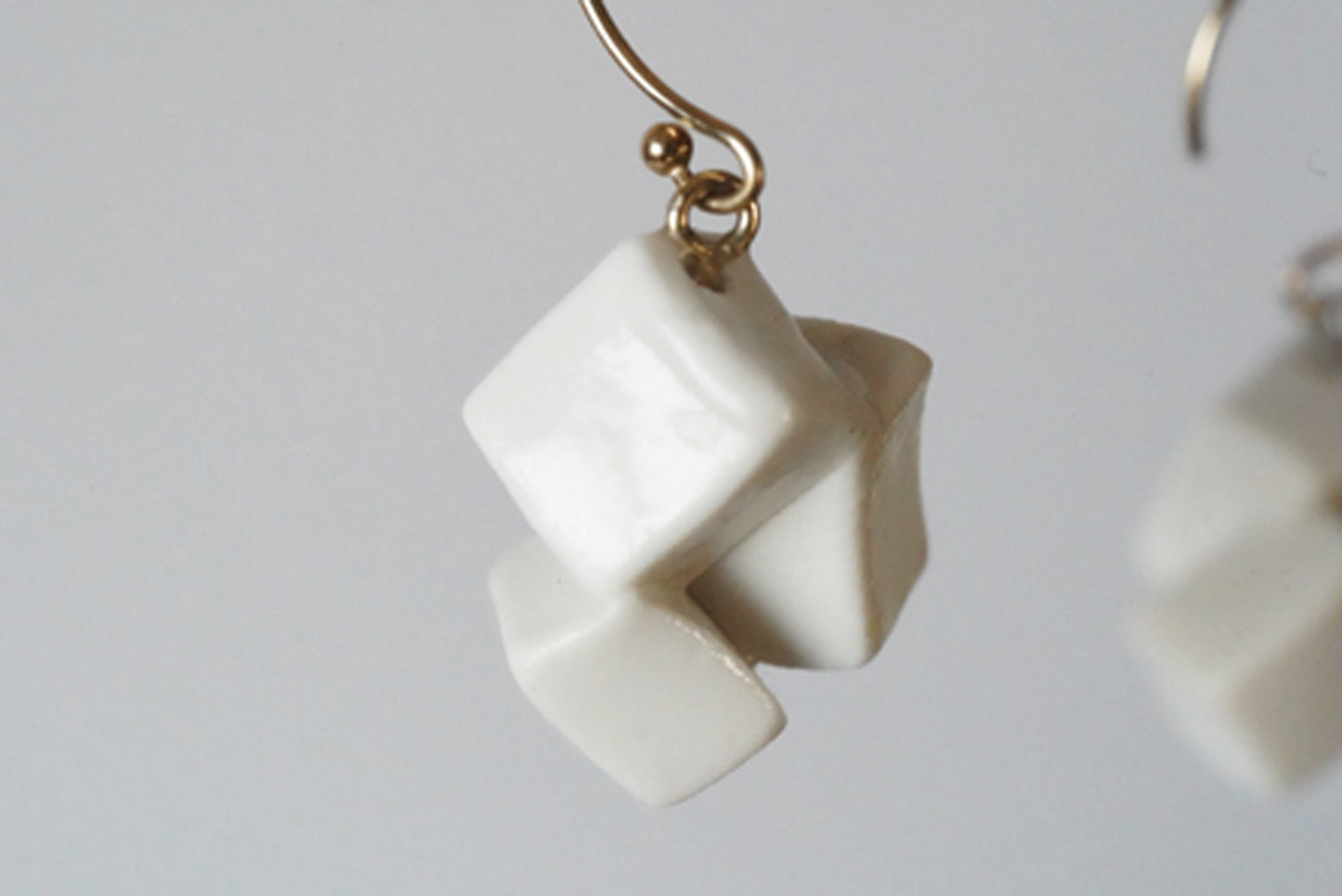 TOFUs earring / 3粒  3 grains