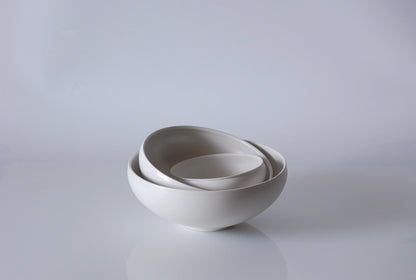 深鉢 / 浅 / 大　Deep Bowl / Shallow / Large