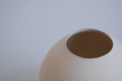 花器 / 中　Flower vase / Medium
