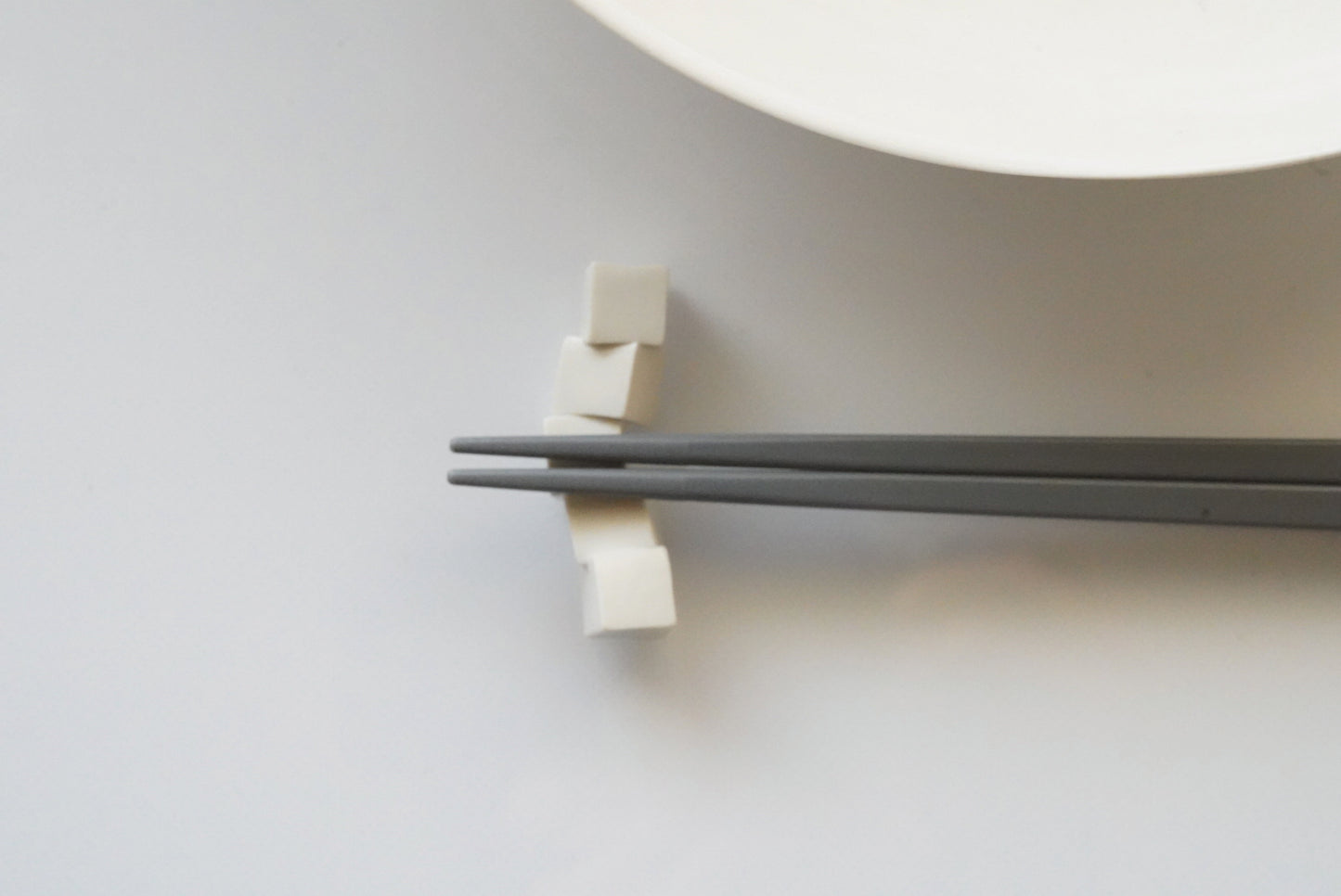 豆腐箸置き　TOFU cutlery rest